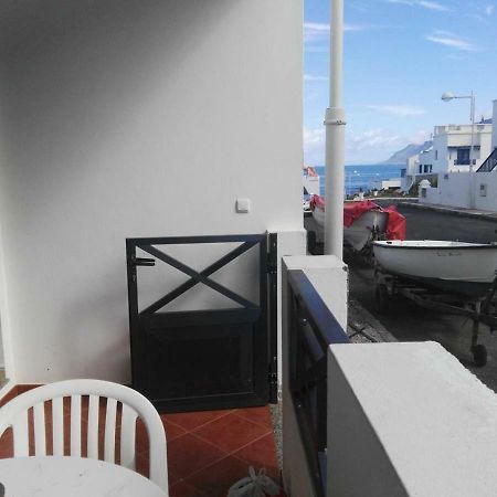 Appartamento Casa La Charca De Famara Esterno foto